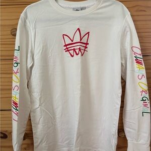 Adidas long sleeve 💟